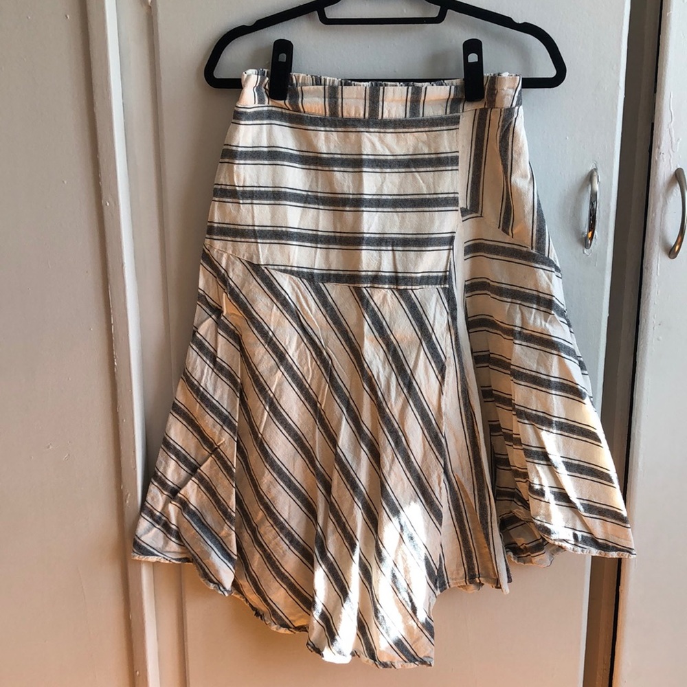 Target Flowy skirt